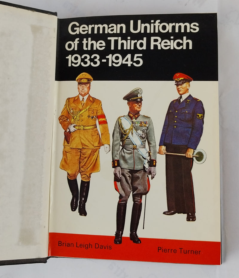 German uniforms of the Third Reich 1933-1945, in colour